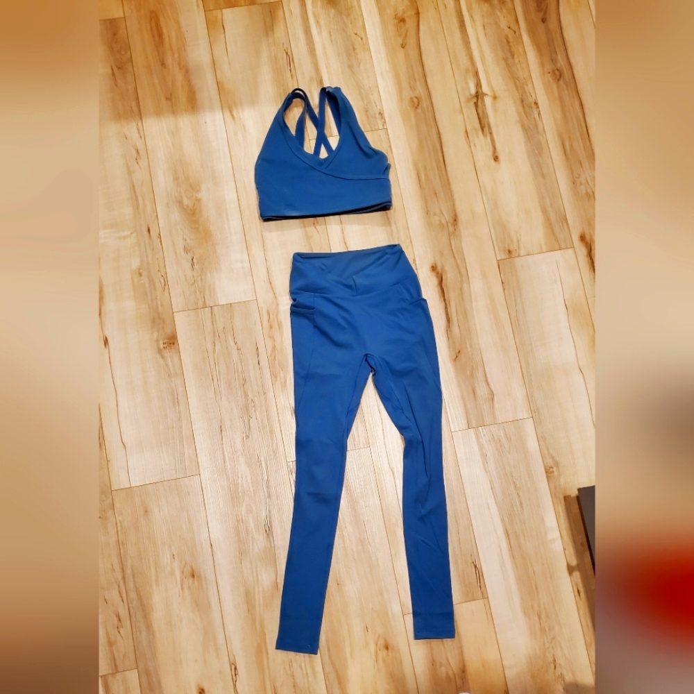 Gymshark matching set in XS